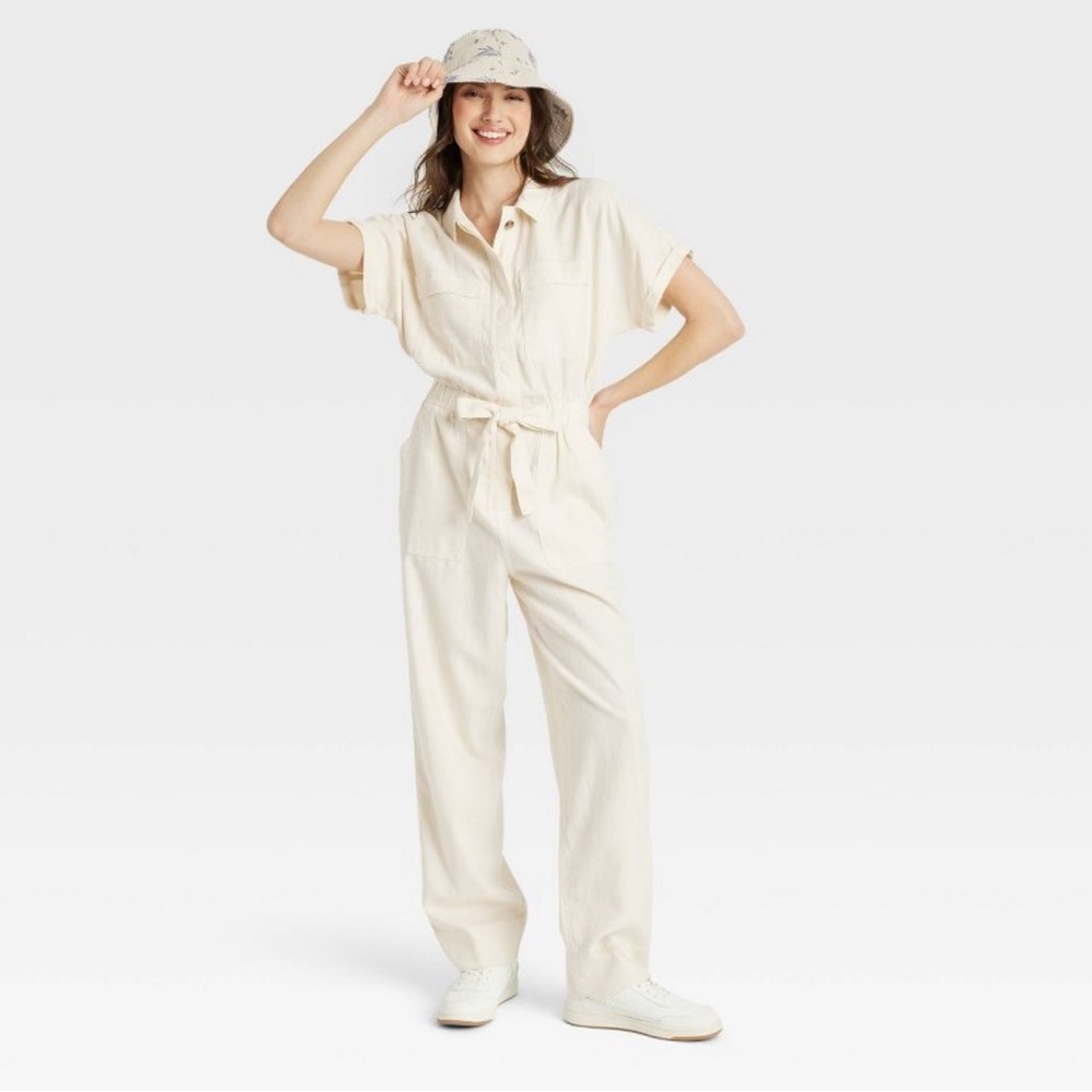 NWT: Universal Thread Cream Linen Boilersuit